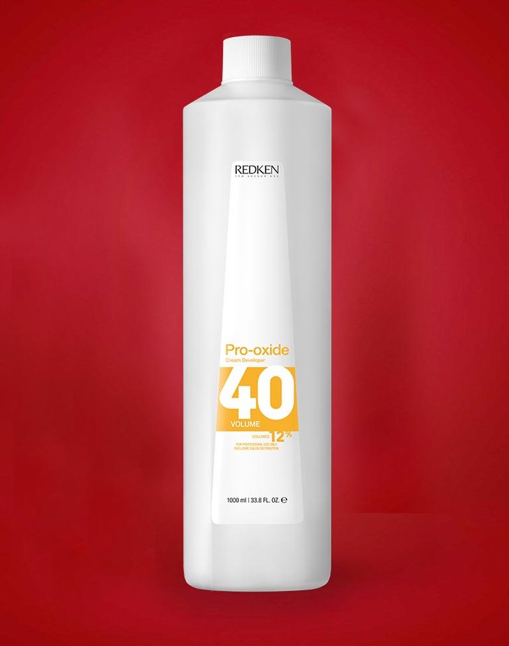 Pro-oxide Developer 40 Volume Redkeniltä